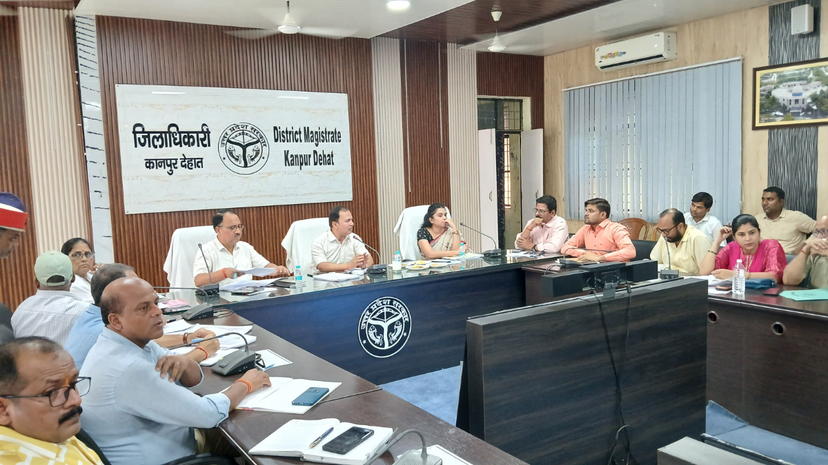 डीएम ने स्वास्थ्य समिति की बैठक कर दिए निर्देश |