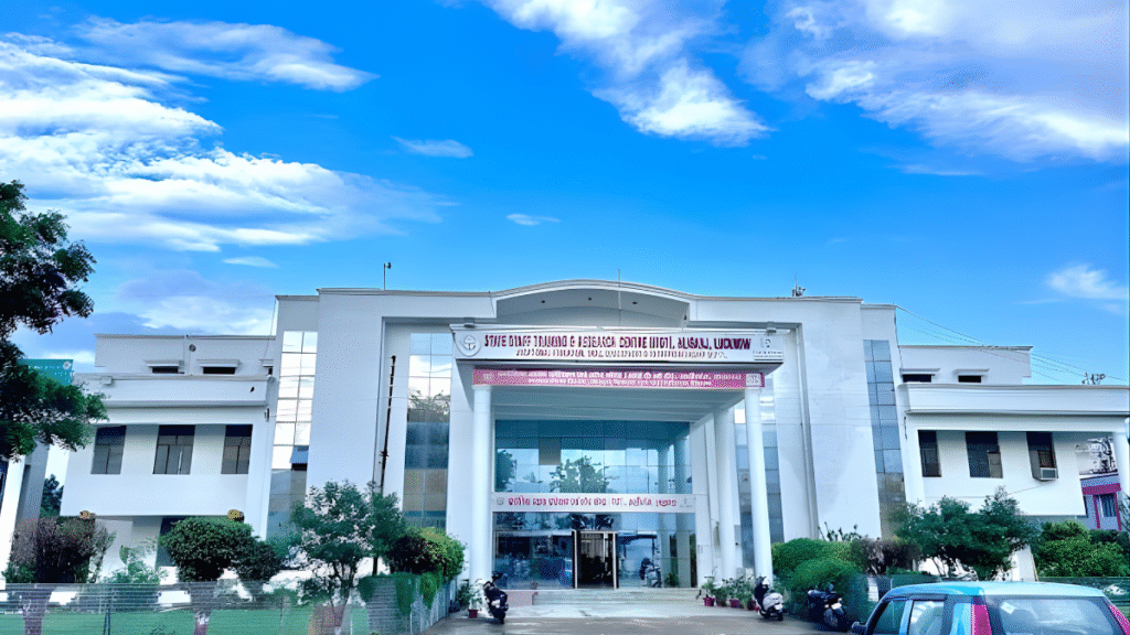 ITOT Aliganj