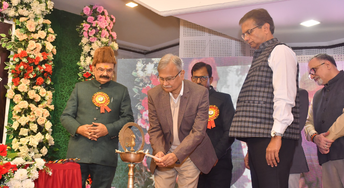 ज्योतिषीय रील में उपाय खोजने वाले हो जाएंगे मनोरोगी- संत मिथिलेश