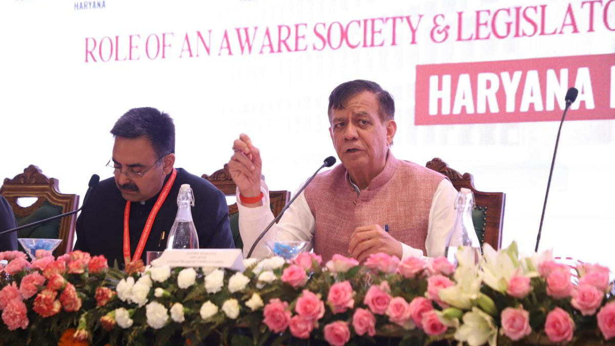 जनप्रतिनिधियों की ईमानदार छवि ही लोकतंत्र की सबसे बड़ी ताकत : सतीश महाना